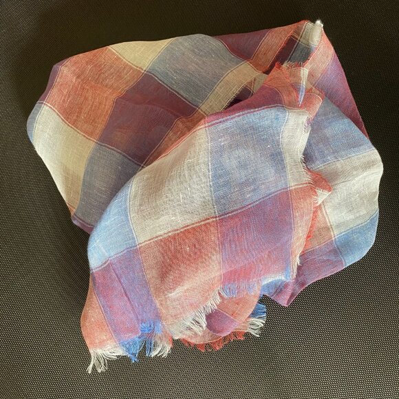 NWT Made In Italy 100% Linen Frayed Scarf Wrap Red Blue White Plaid 20 x 78 in - Picture 8 of 8